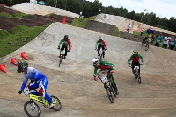Prova de Bicicross no JASC de Joaçaba - imagem de arquivo