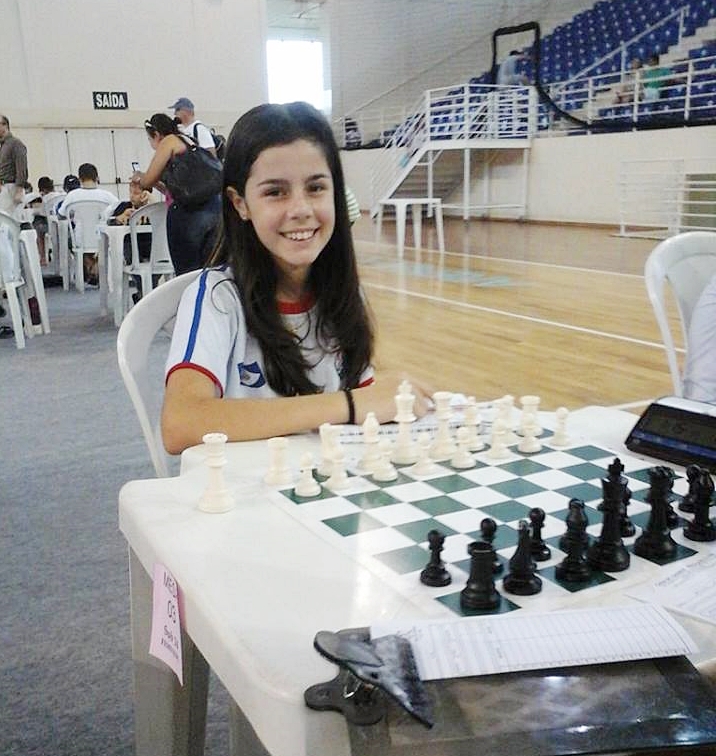 Adolescente de Lacerdópolis vai disputar Campeonato Mundial de