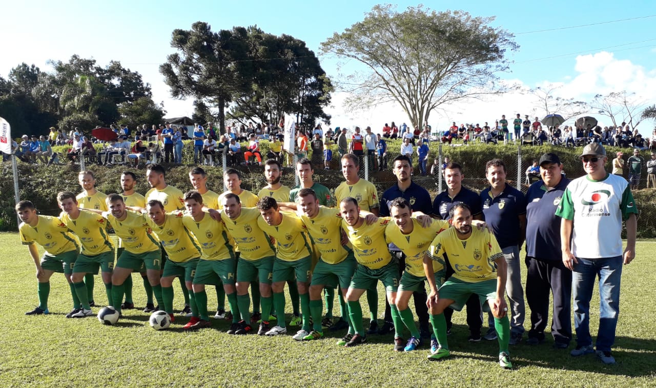 Super Copa: Beija Flor e Lira ficam no empate na primeira partida da  decisão – Rádio Catarinense FM – Joaçaba