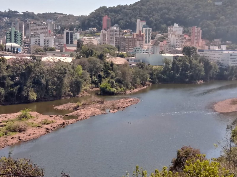 880f8943-4e58-43b3-92ae-7a118c0634ea